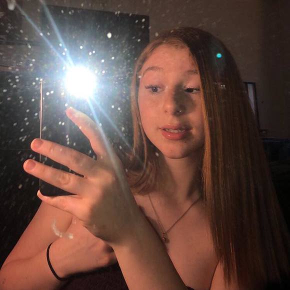 Meet your Posher, Riley - Picture 1 of 1